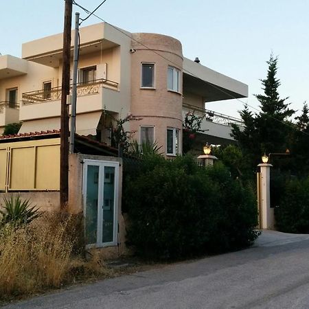 Lovely 2-Bedroom Apartment At Greek Riviera Vári Eksteriør billede